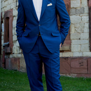 blauer Mohair-Anzug 